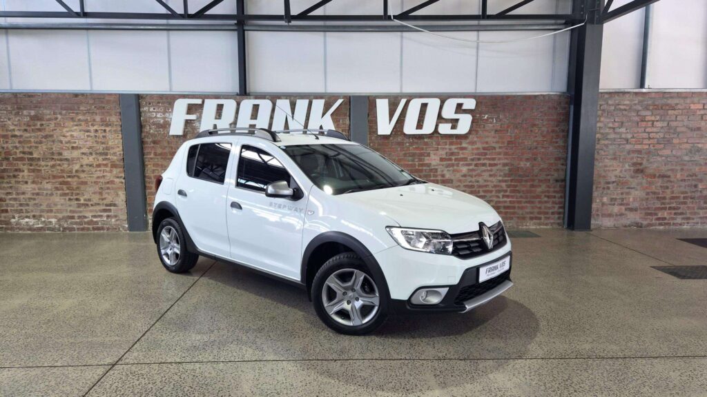 2017 RENAULT SANDERO 900T STEPWAY DYNAMIQUE